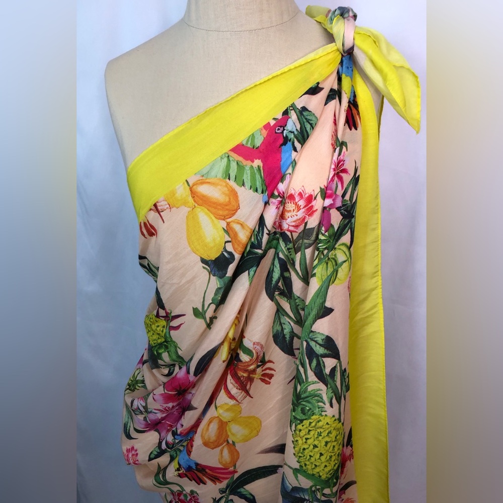 Sarong Floral Tropical with Yellow Trim Beach Coverup 59”X51” - Picture 4 of 8